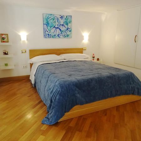 Mezzocannone Holiday House Νάπολη Εξωτερικό φωτογραφία